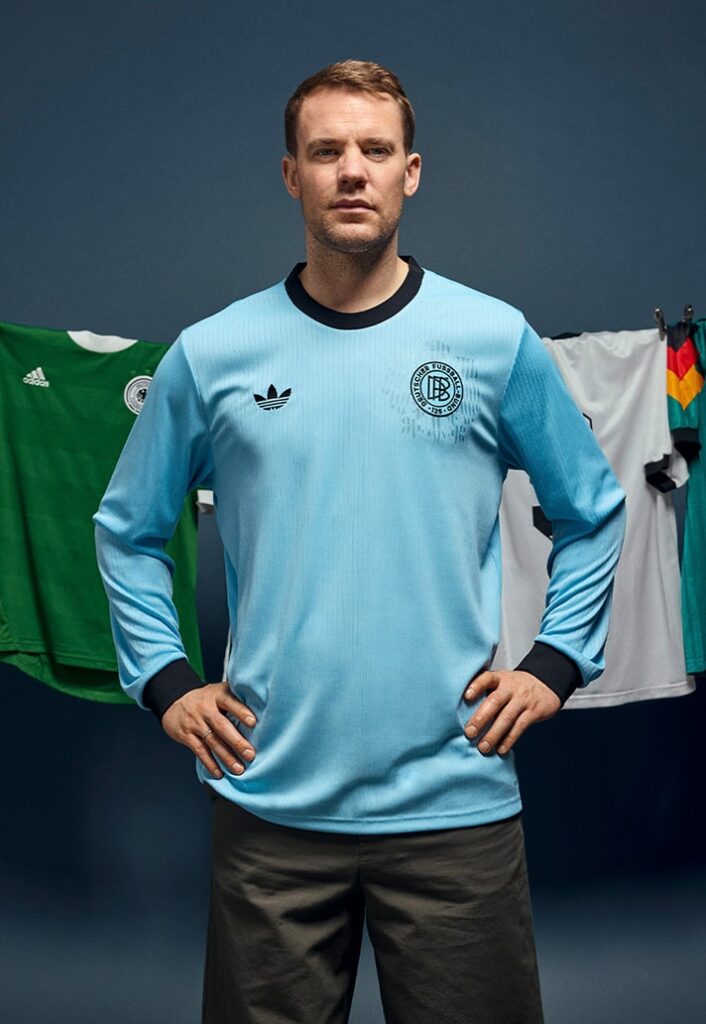 Alemanha-ganha-camisa-especial-da-Adidas-pelos-125-anos-05-706x1024 Alemanha ganha camisa especial da Adidas para celebrar 125 anos da DFB