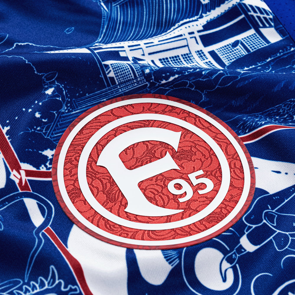 Fortuna-Dusseldorf-apresenta-colecao-tematica-inspirada-em-Little-Tokyo-09 Fortuna Düsseldorf apresenta coleção temática inspirada em ‘Little Tokyo’ para 2025
