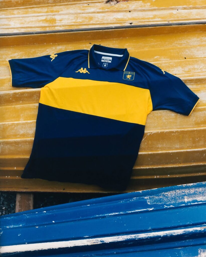 Genoa-CFC-revela-quarto-uniforme-em-homenagem-ao-aniversario-do-Boca-Juniors-03-822x1024 Genoa CFC revela quarto uniforme 2024-25 em homenagem ao aniversário do Boca Juniors