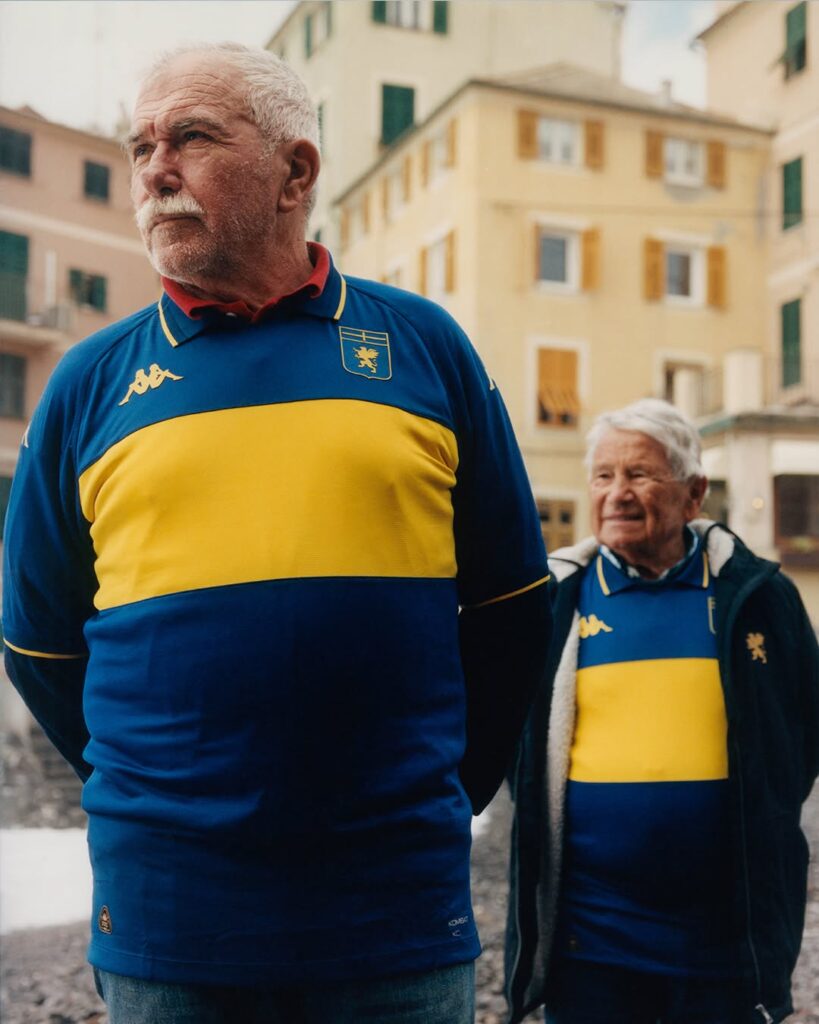 Genoa-CFC-revela-quarto-uniforme-em-homenagem-ao-aniversario-do-Boca-Juniors-11-819x1024 Genoa CFC revela quarto uniforme 2024-25 em homenagem ao aniversário do Boca Juniors