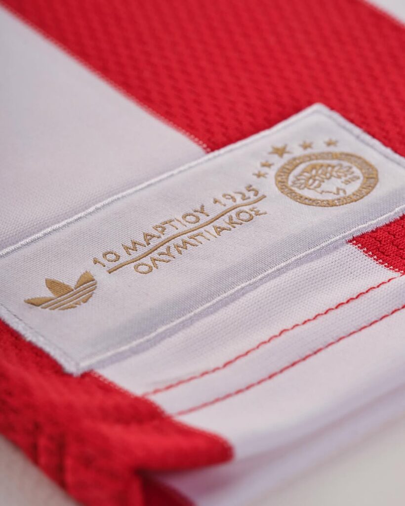 camisa-Centenario-Olympiacos-2025-04-820x1024 Adidas lança camisa para os 100 anos do Olympiacos